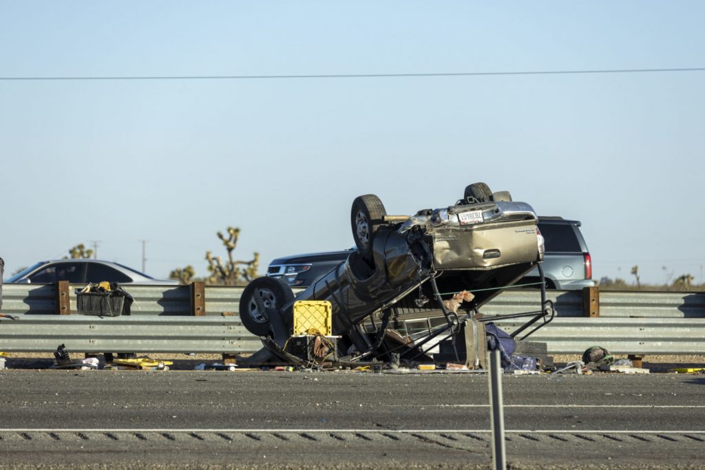 Traffic flowing again after Friday morning crash on NB I-15 in Hesperia